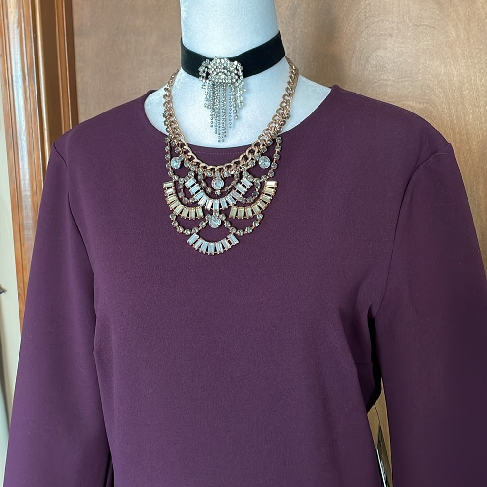Pretty Pleated Mini by Express - Picture 3 of 16